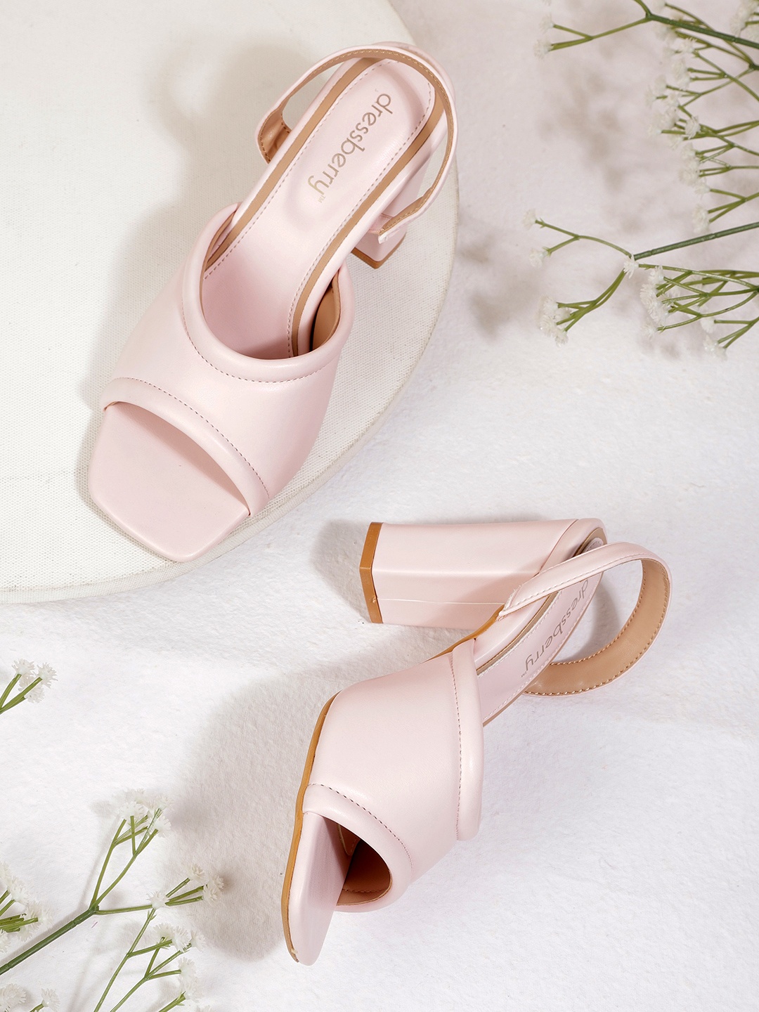 

DressBerry Pink Solid Block Sandals