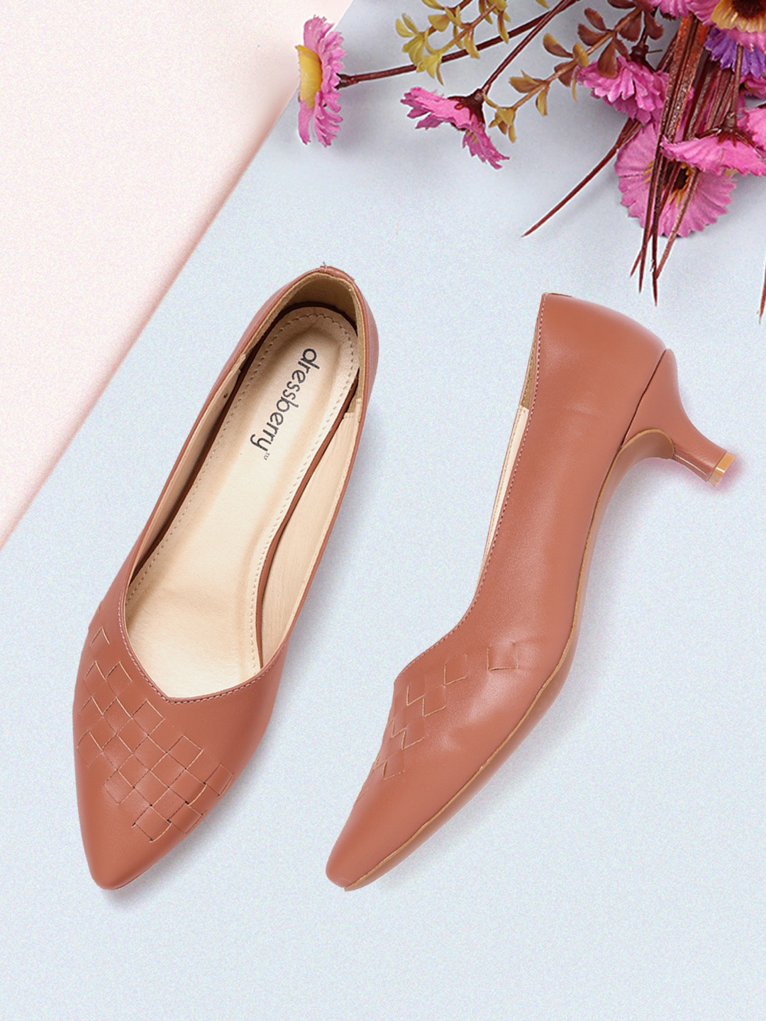 

DressBerry Brown Basketweave Pumps