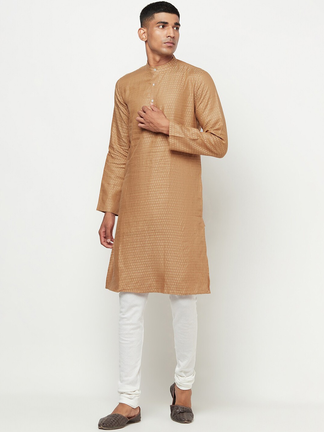 

Fabindia Men Brown Woven Design Kurta