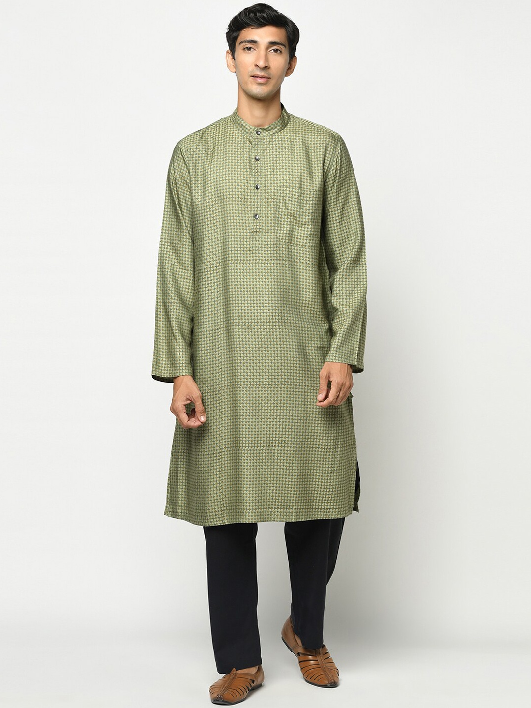 

Fabindia Men Green Thread Work Kurta