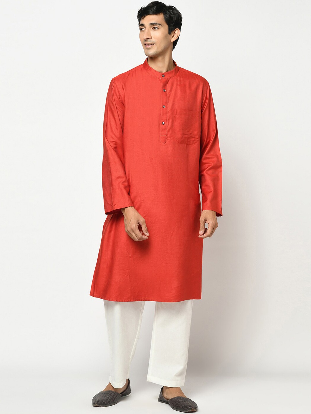 

Fabindia Men Red Thread Work Kurta