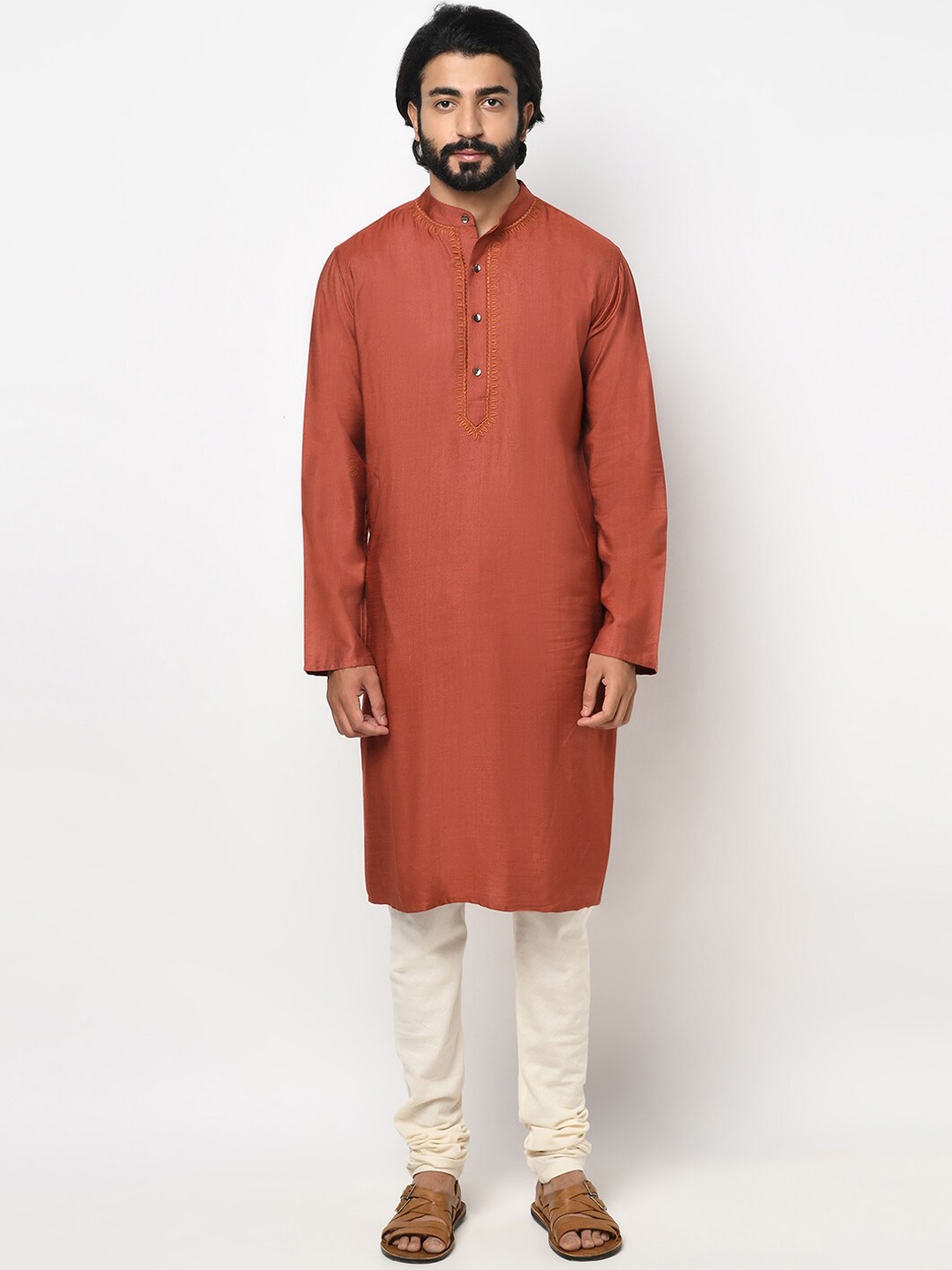 

Fabindia Men Red Thread Work Kurta
