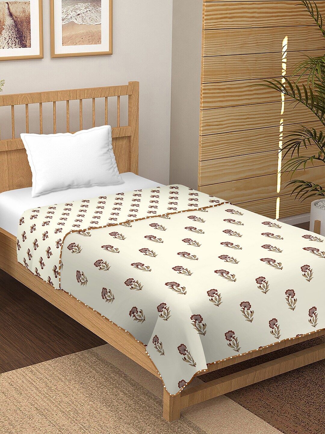 

BELLA CASA Brown & Beige Floral Reversible Pure Cotton AC Room 210 GSM Single Bed Dohar