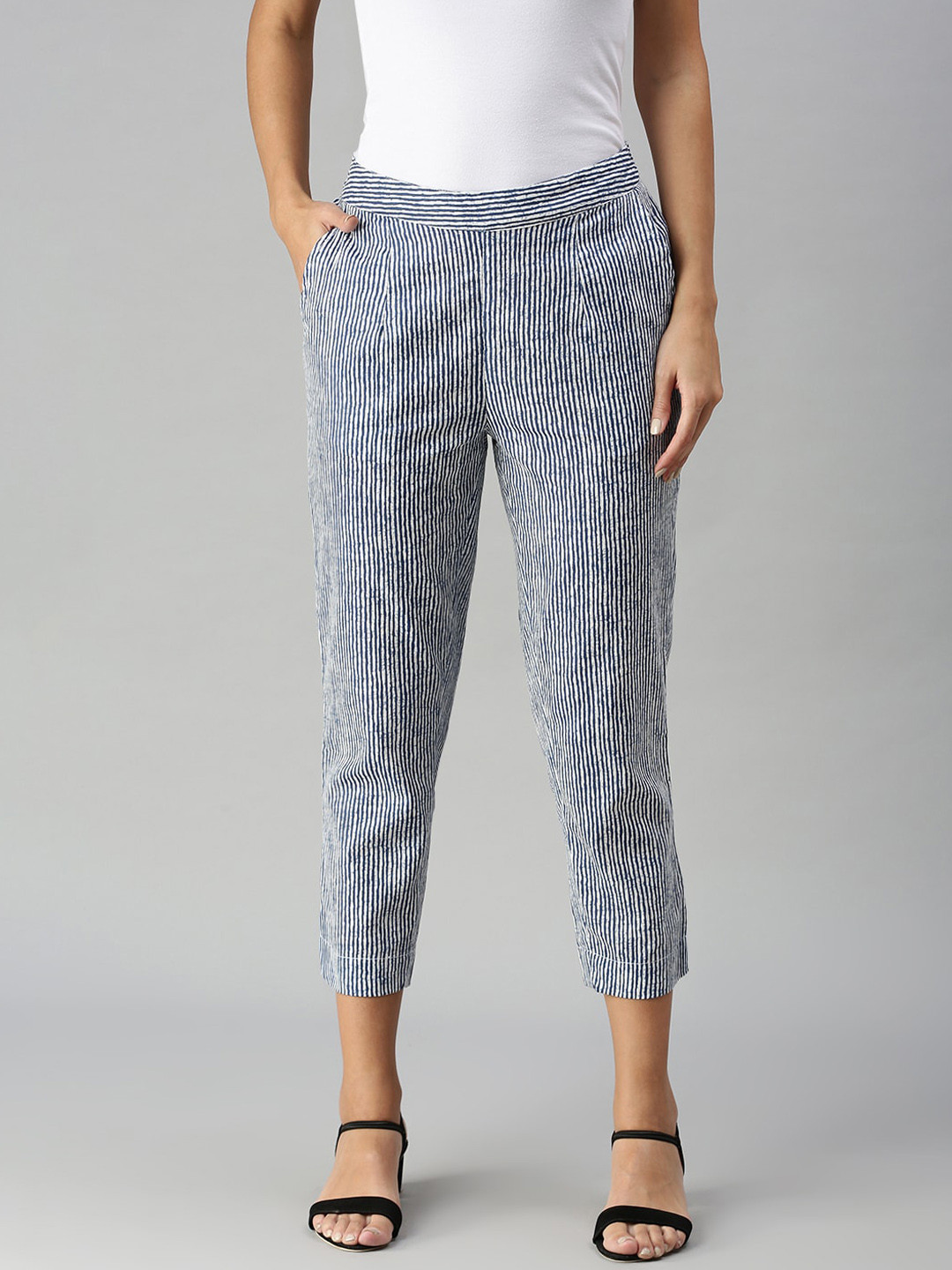 

De Moza Women Blue Striped Tapered Fit Peg Trousers