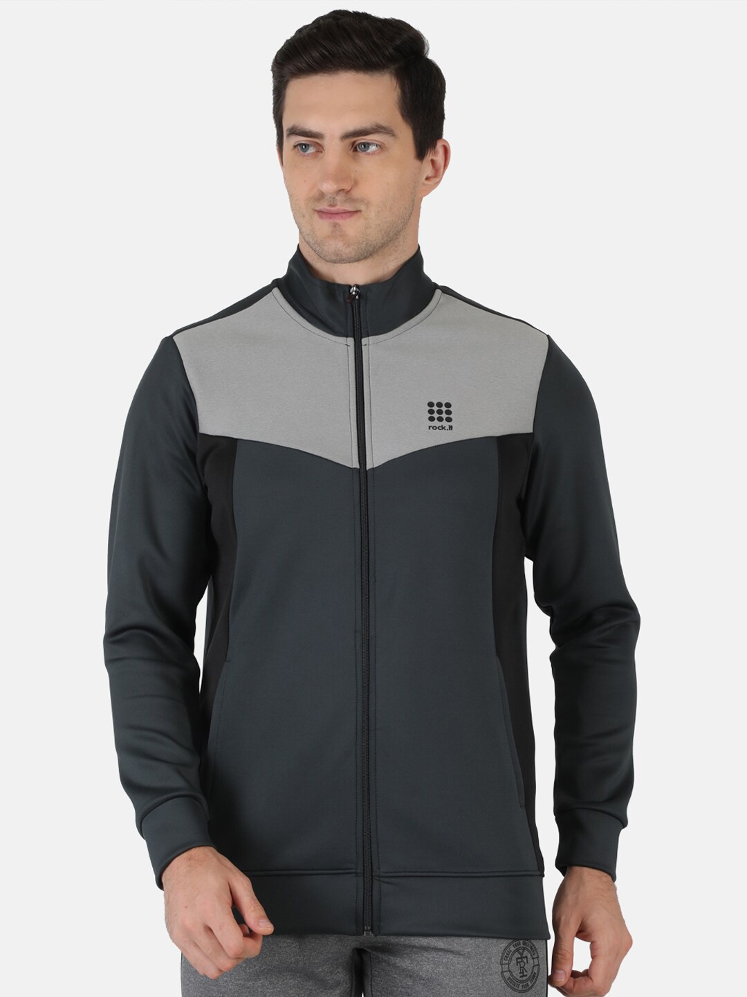 

rock it Men Grey Colourblocked Sweatshirt