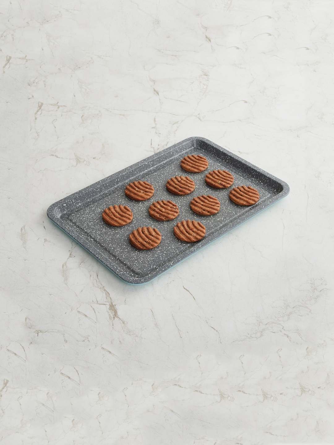 

Home Centre Assorted Baking Mould