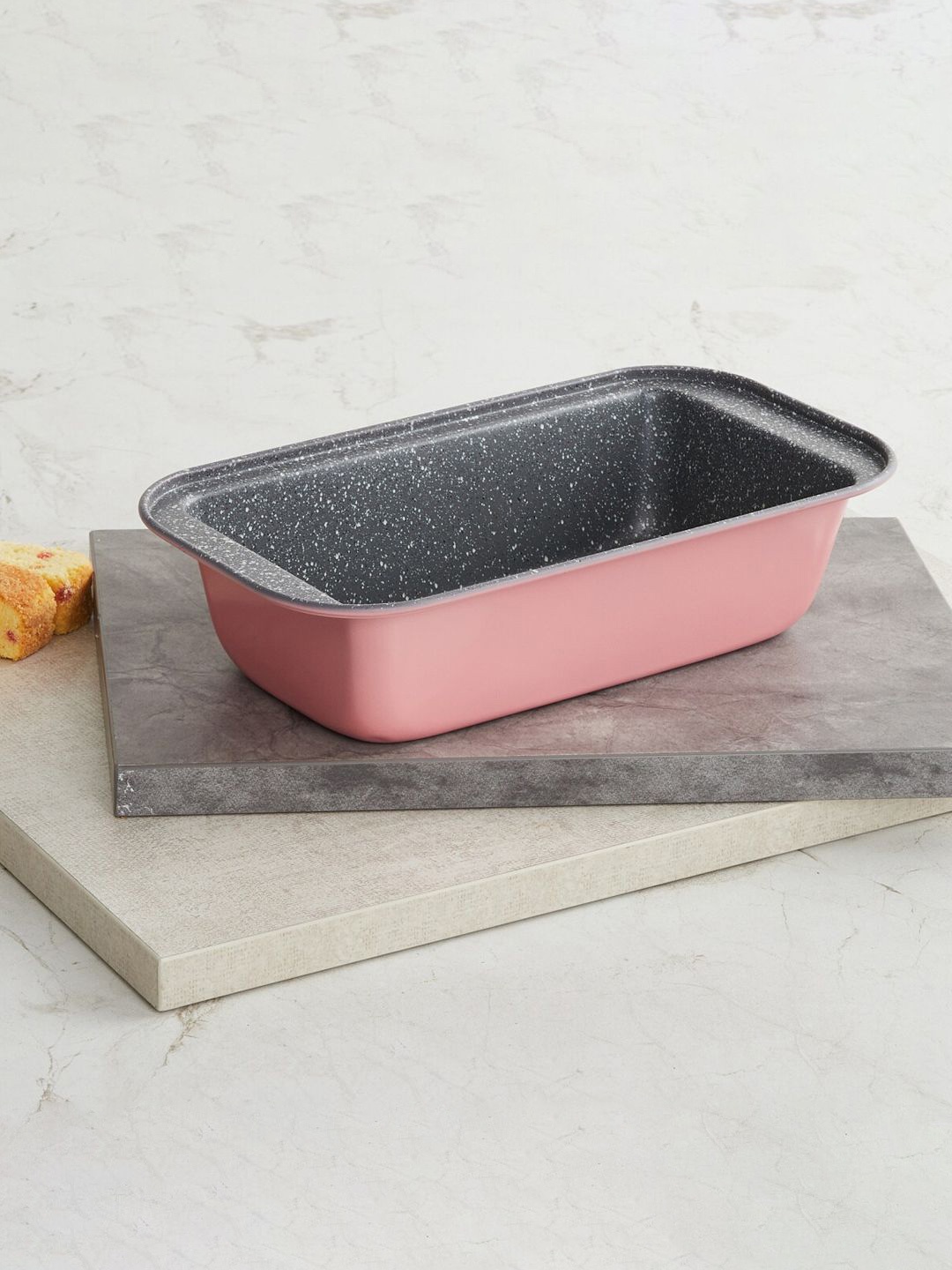 

Home Centre Assorted Baking Mould