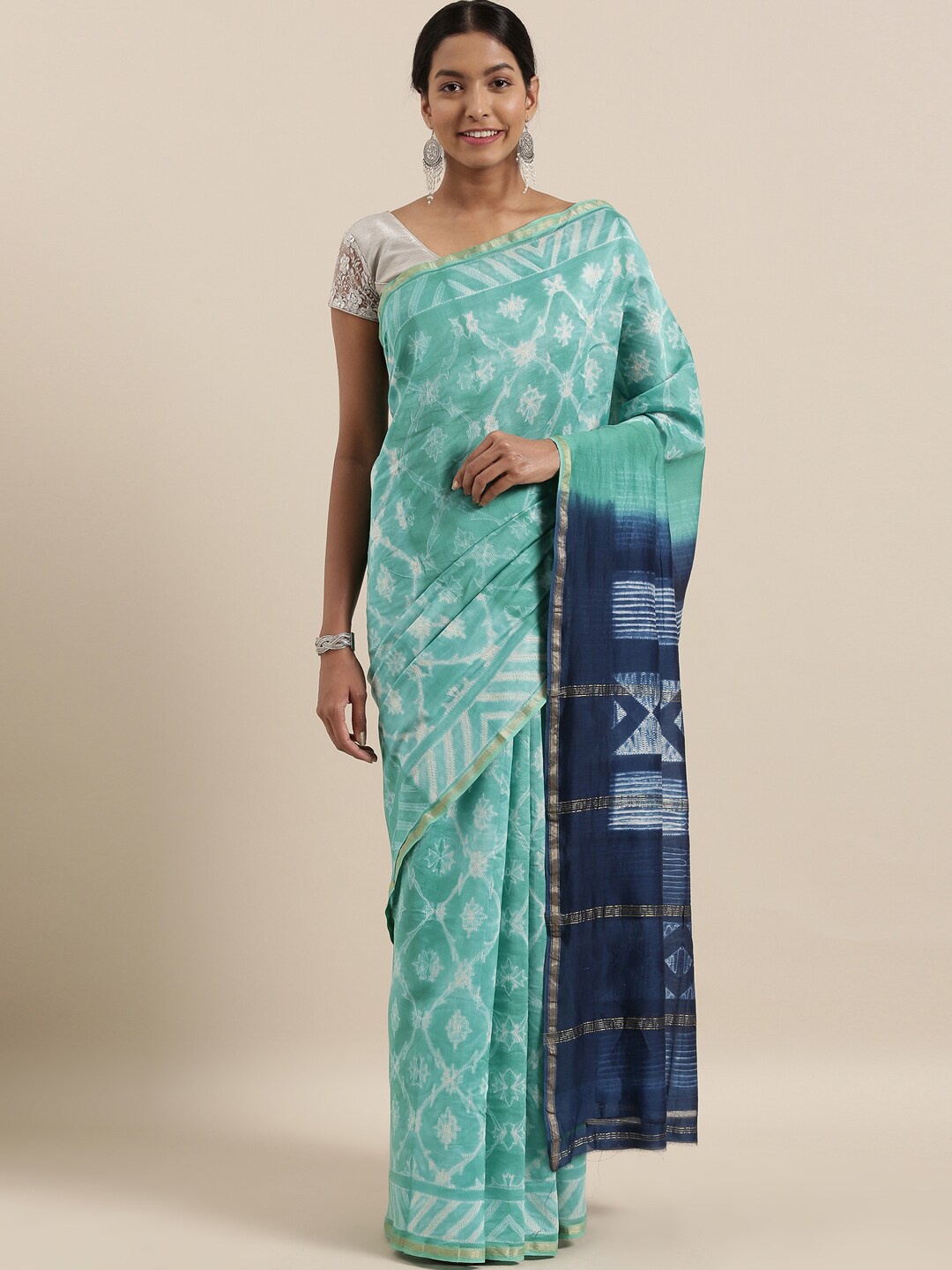 

The Chennai Silks Sea Green & Navy Blue Zari Pure Cotton Saree