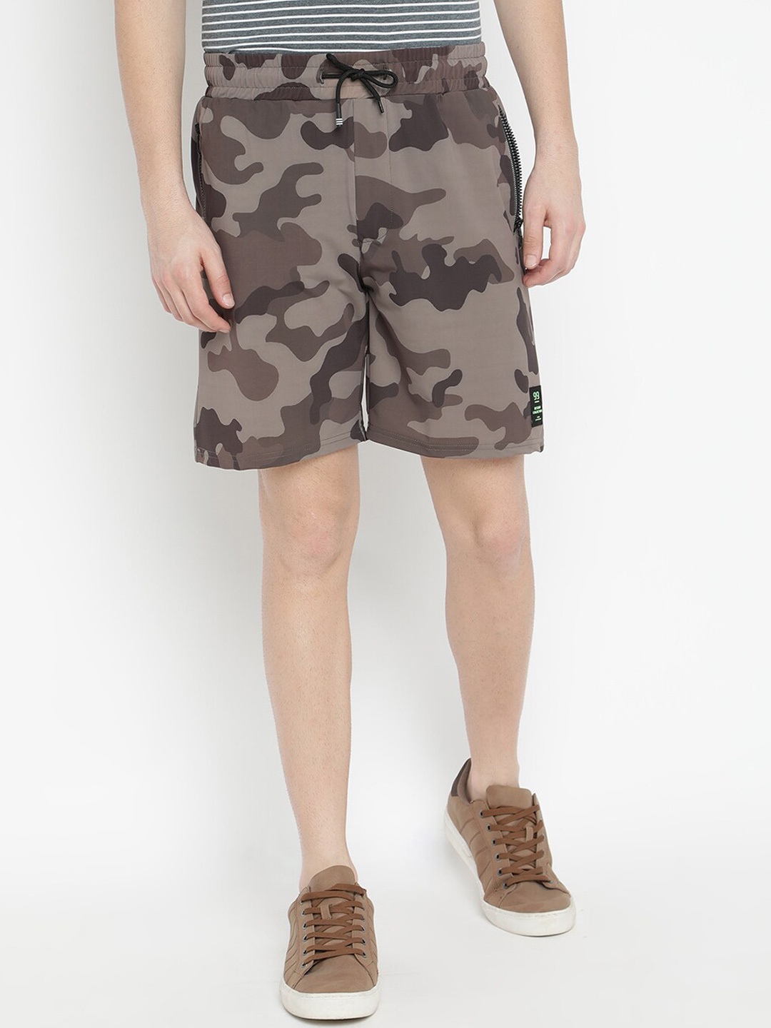 

V2 Value & Variety Men Green Camouflage Printed Regular Shorts