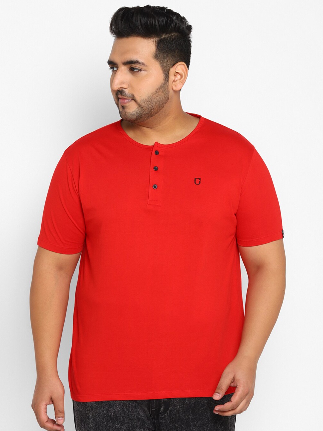

Urbano Plus Men Red Henley Neck Cotton T-Shirt