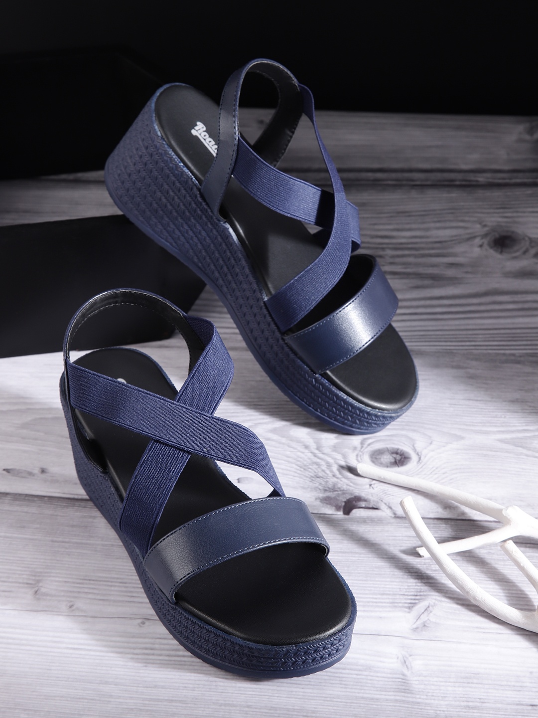 

Roadster Strappy Wedges, Navy blue