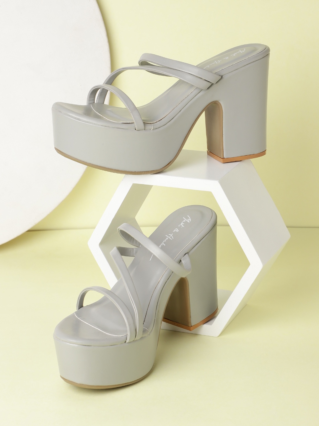 

Mast & Harbour Grey Solid Platform Heels