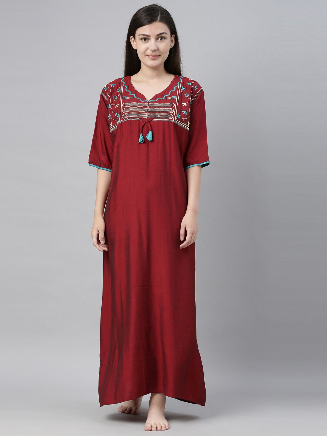 

Bailey sells Maroon Embroidered Maxi Nightdress
