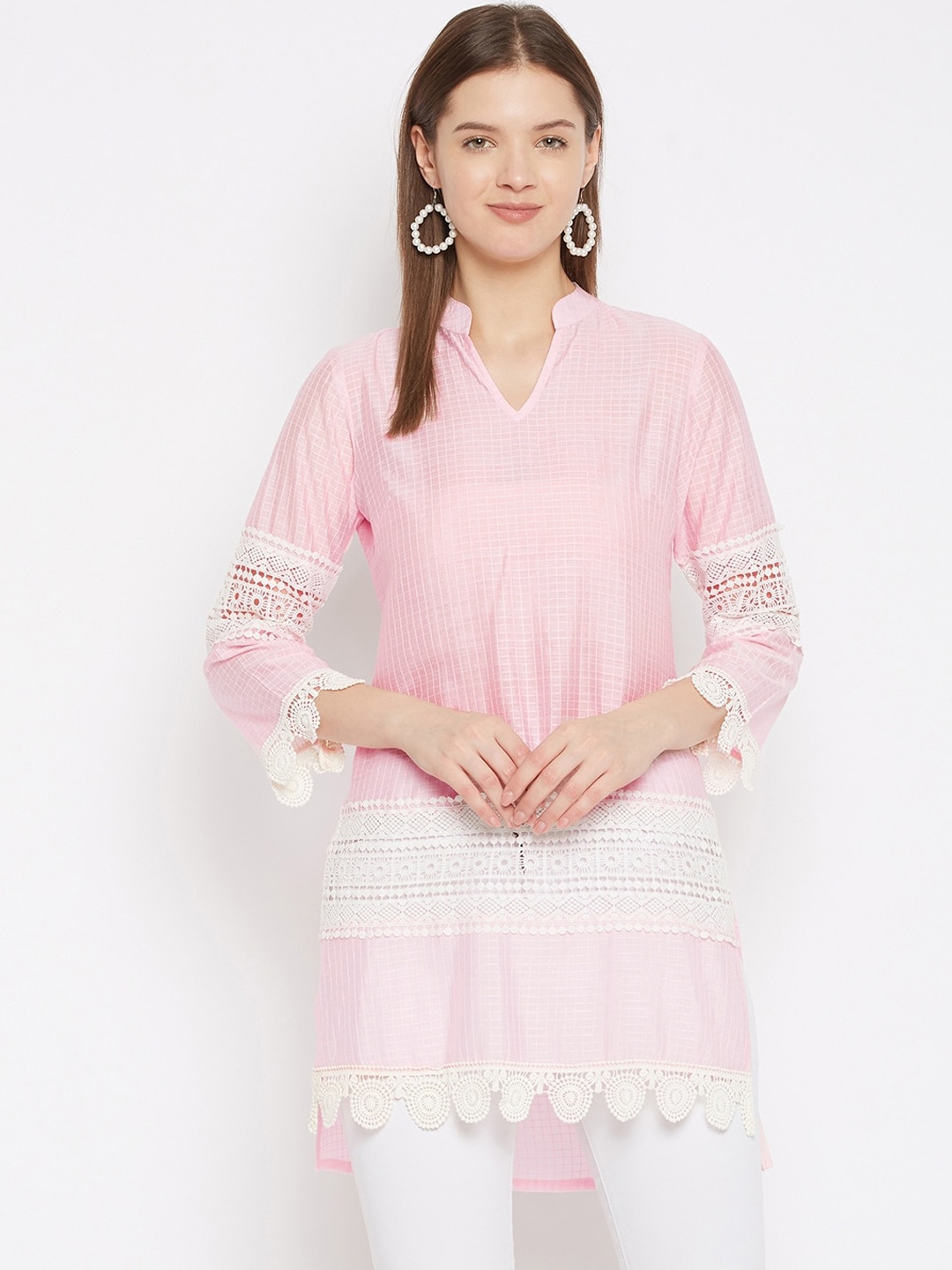 

Imfashini Women Pink Flared Sleeves Chikankari Kurta