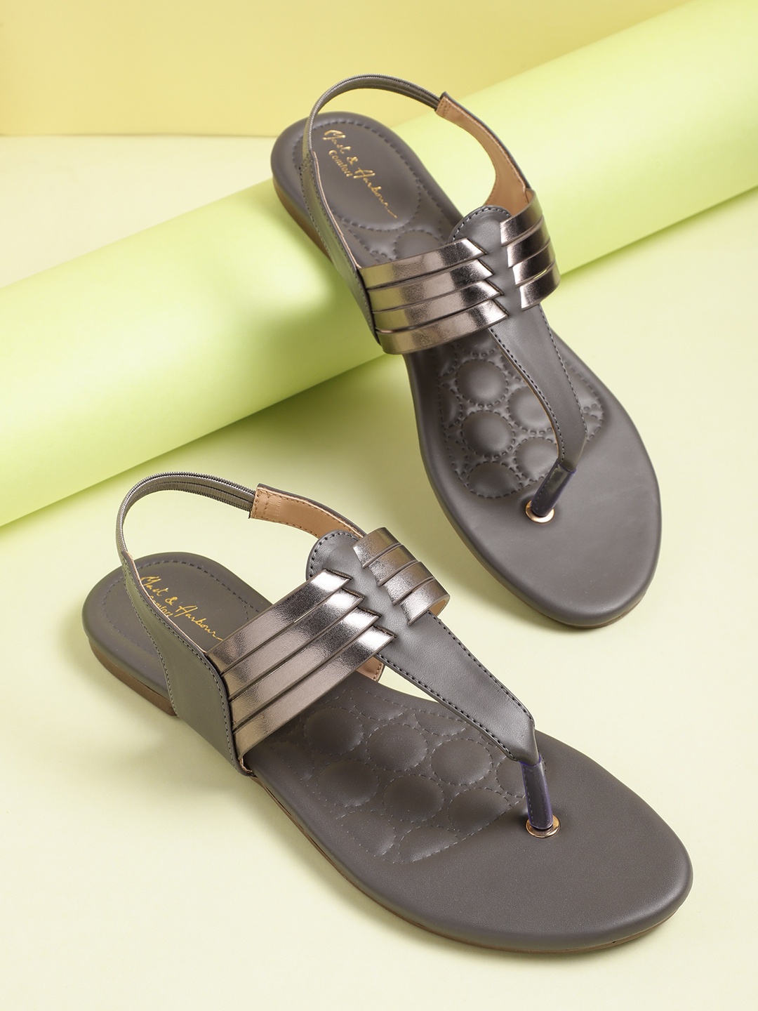 

Mast & Harbour Women Open Toe Flats, Charcoal