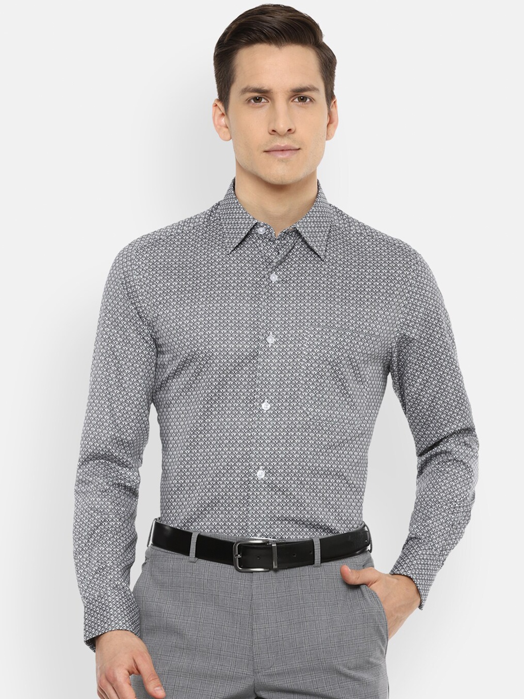 

Louis Philippe Men Grey & White Opaque Printed Pure Cotton Formal Shirt