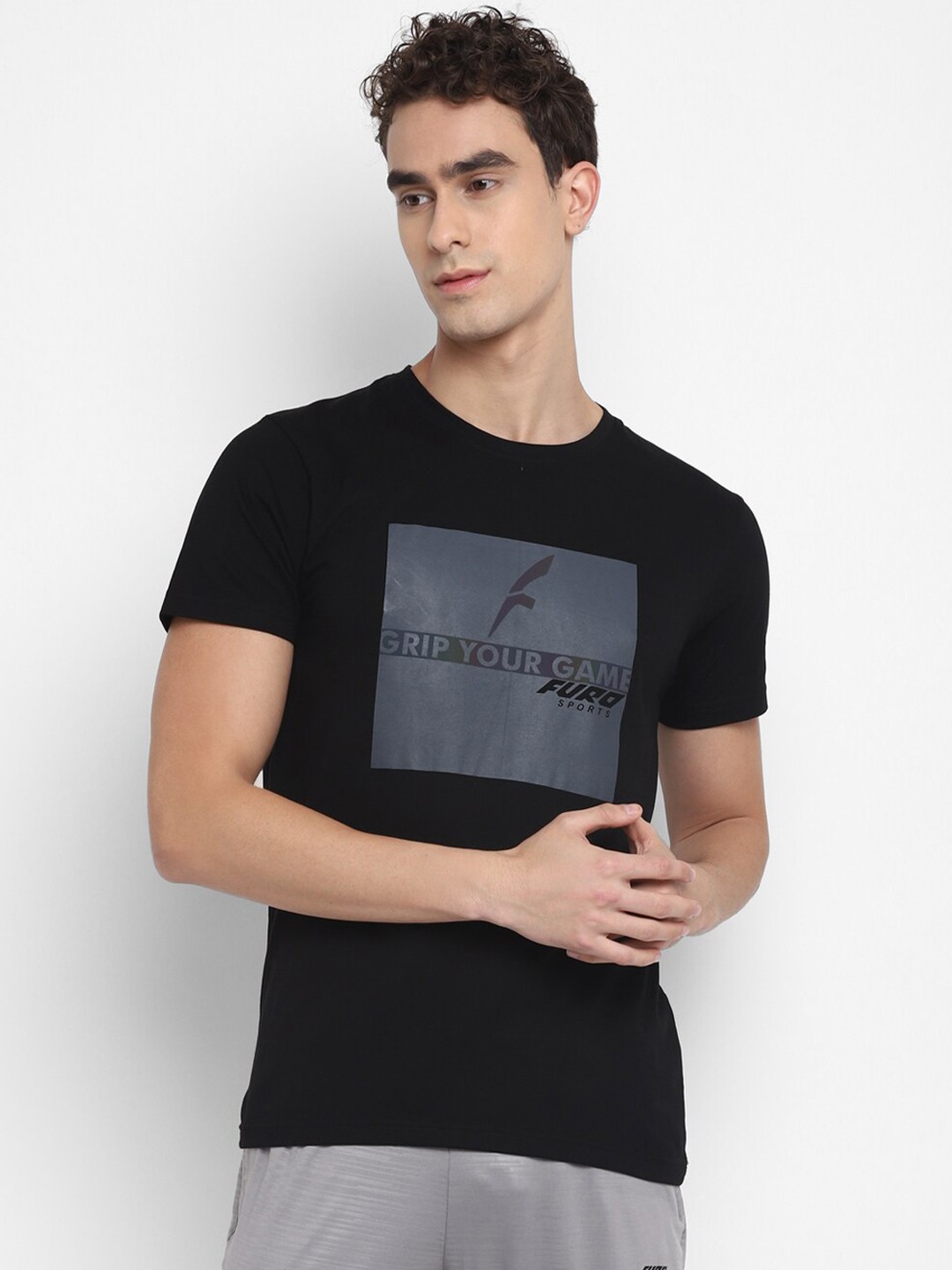 

FURO by Red Chief Men Black Typography Printed Pockets T-shirt