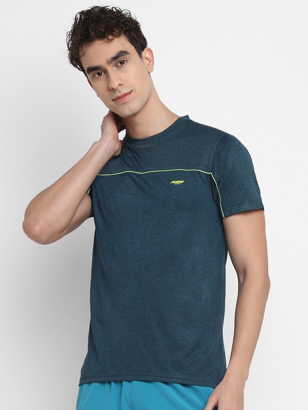 

FURO by Red Chief Men Teal Solid T-shirt