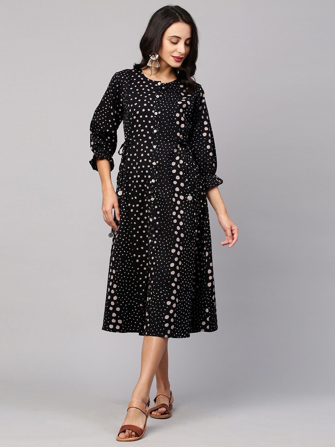 

FASHOR Black A-Line Midi Dress