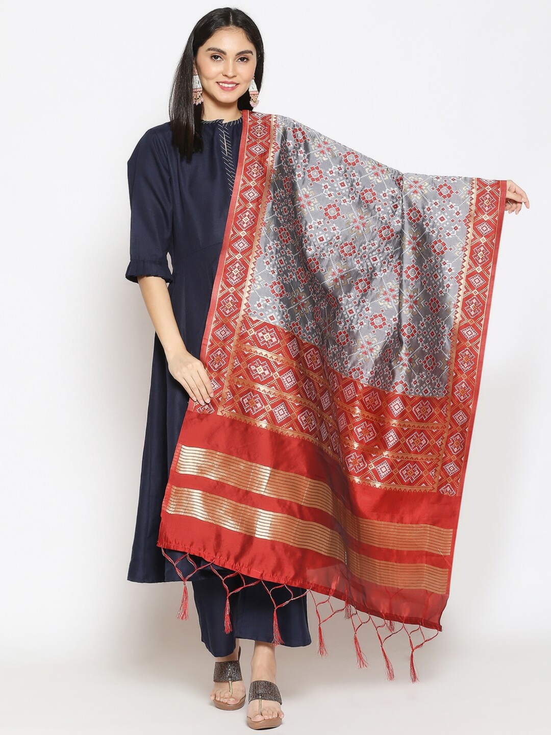 

Dupatta Bazaar Grey & Red Ethnic Motifs Woven Design Banarasi Dupatta with Zari