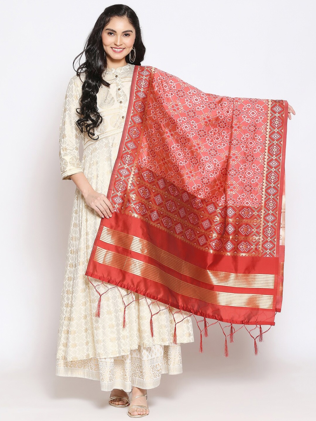 

Dupatta Bazaar Peach-Coloured & Red Ethnic Motifs Woven Design Dupatta