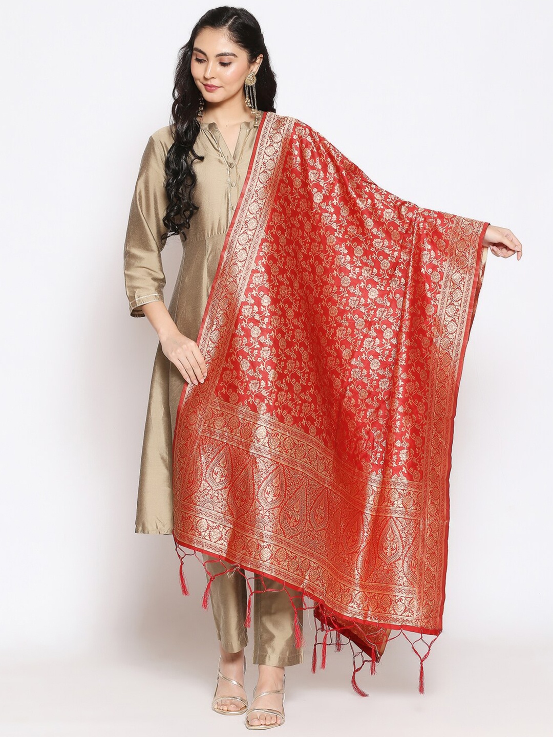 

Dupatta Bazaar Red & Gold-Toned Woven Design Dupatta with Zari