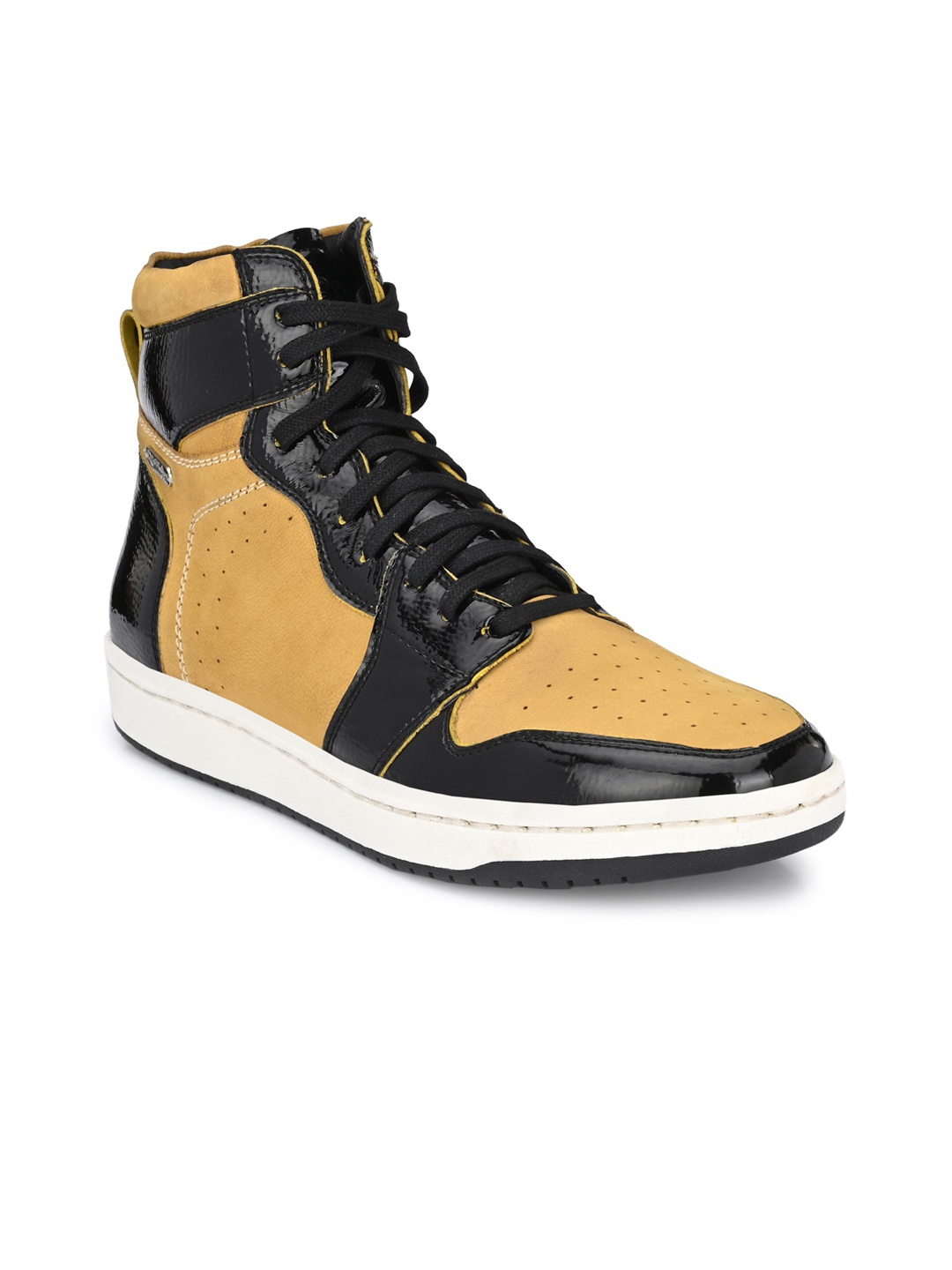 

Delize Men Yellow Colourblocked Flat Boots