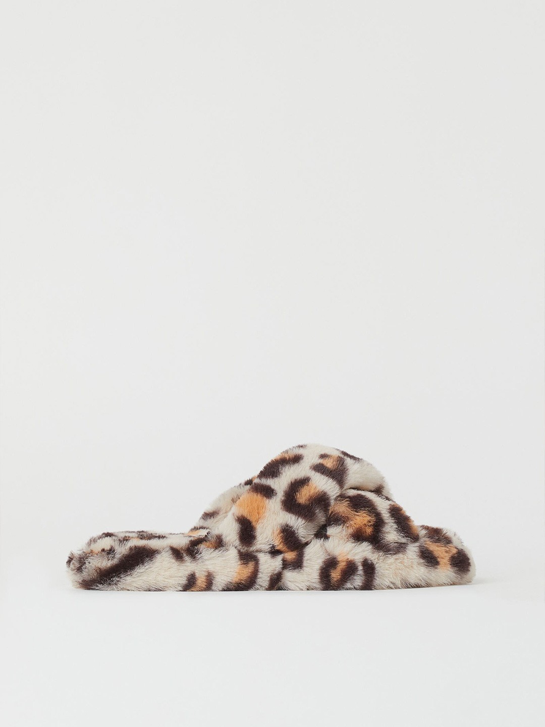 

H&M Girls Brown & White Faux Fur Slippers