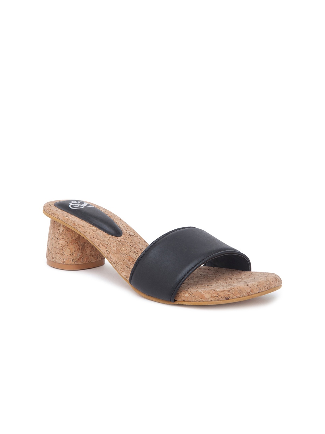 

Sole To Soul Black Block Sandals