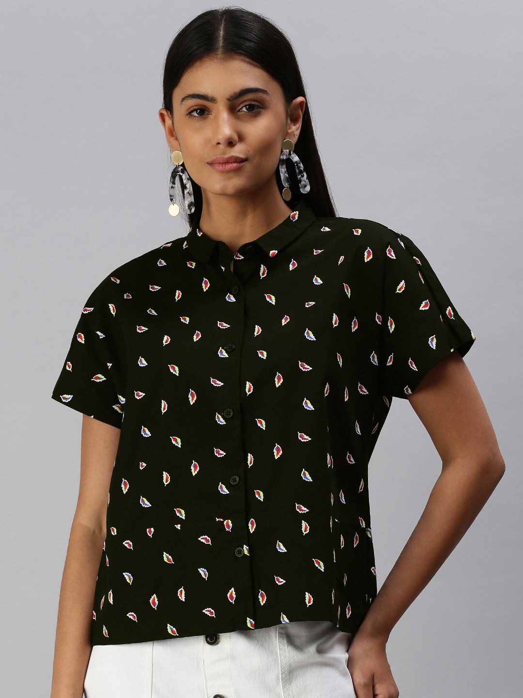 

abof Black Conversational Print Shirt Collar Regular Sleeves Yoke Shirt Style Top