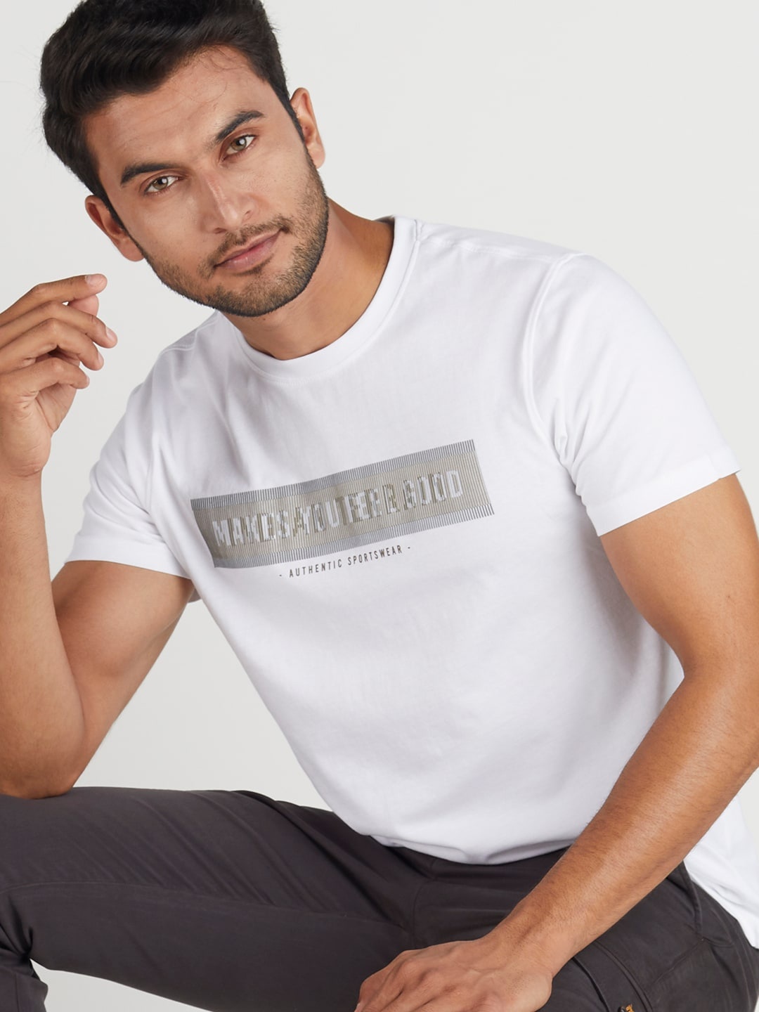 

Indian Terrain Men White Typography Printed T-shirt