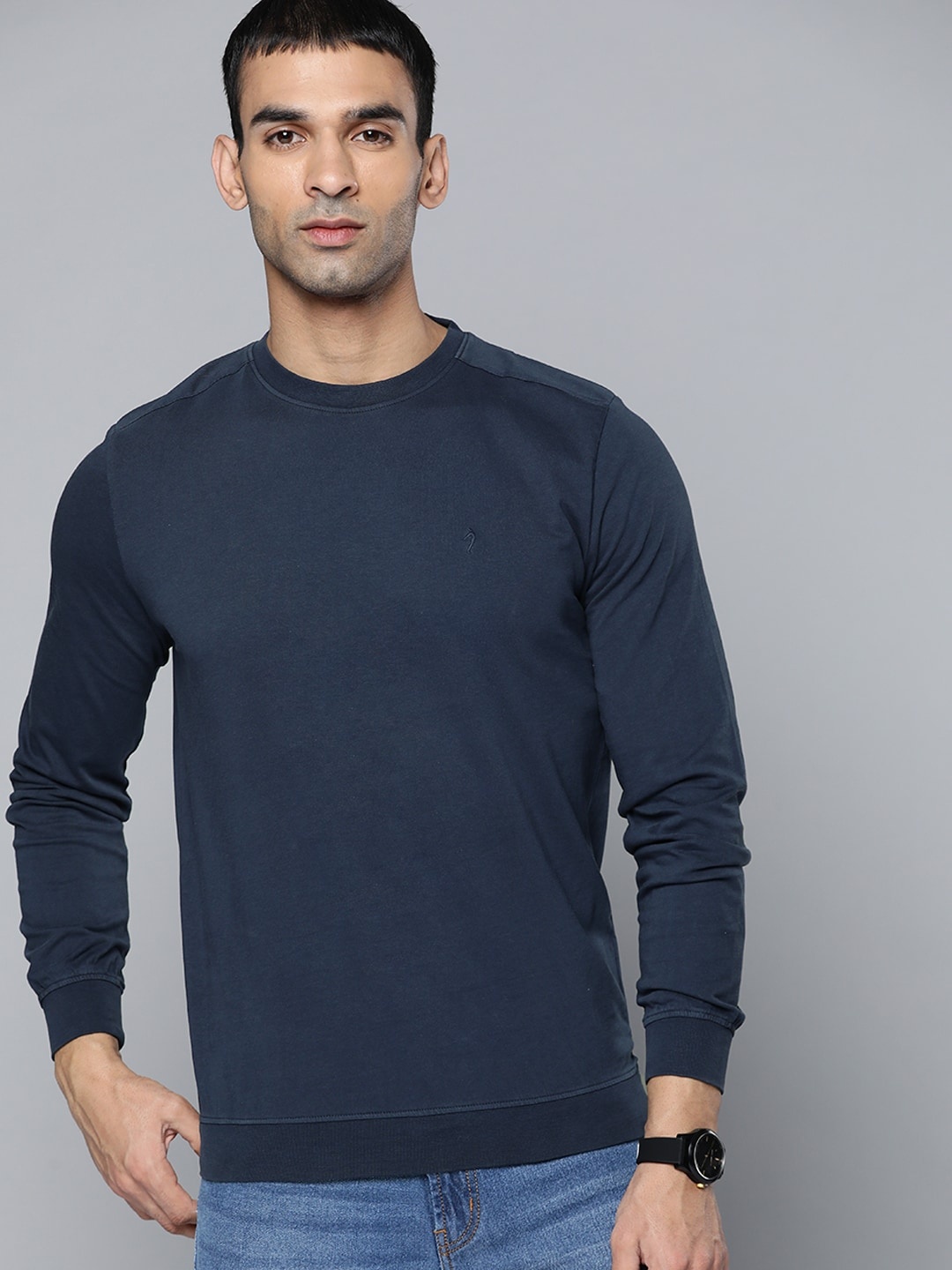 

Indian Terrain Men Navy Blue Solid Pure Cotton T-shirt