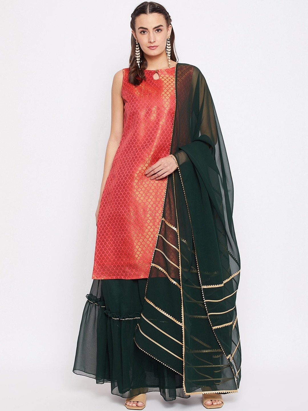 

Bitterlime Women Pink Ethnic Motifs Regular Kurti with Palazzos & Dupatta