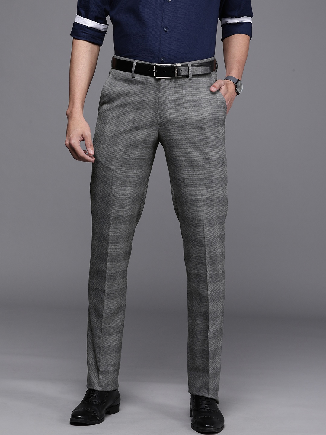 

Louis Philippe Men Grey Checked Slim Fit Formal Trousers