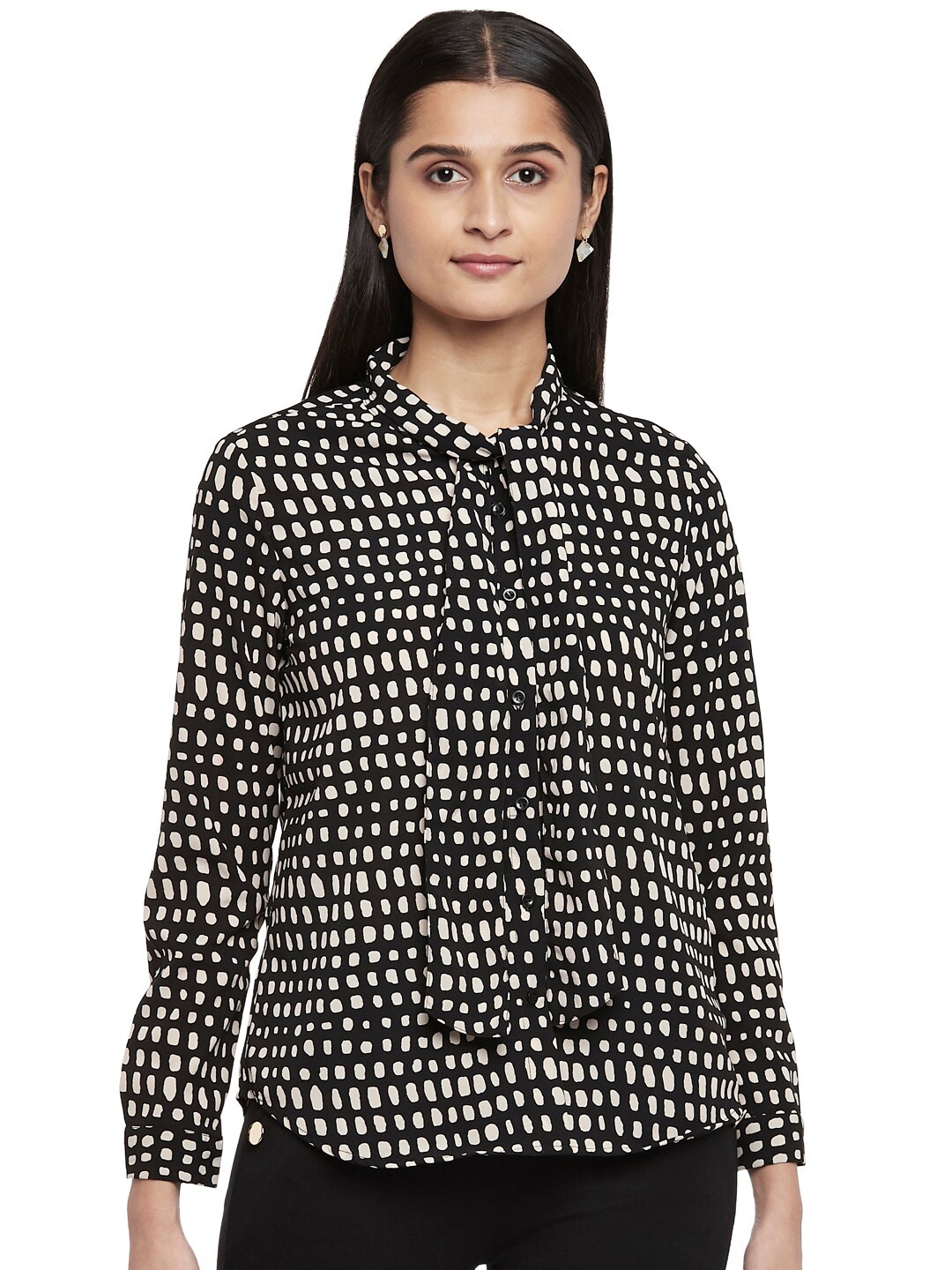 

Annabelle by Pantaloons Women Black & White Opaque Printed Formal Shirt