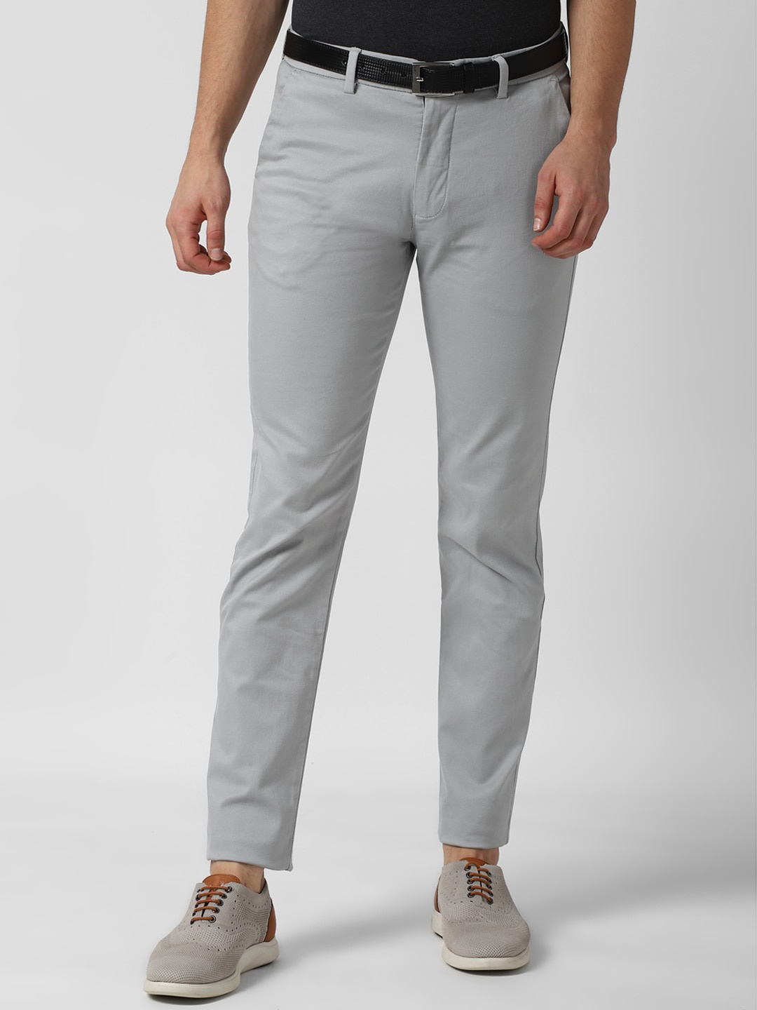 

Peter England Casuals Men Grey Solid Slim Fit Trousers