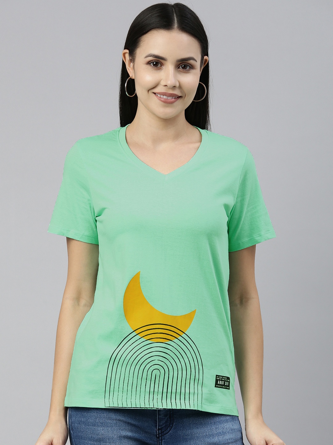 

abof Women Sea Green Graphic Printed V-Neck Pure Cotton Casual T-shirt