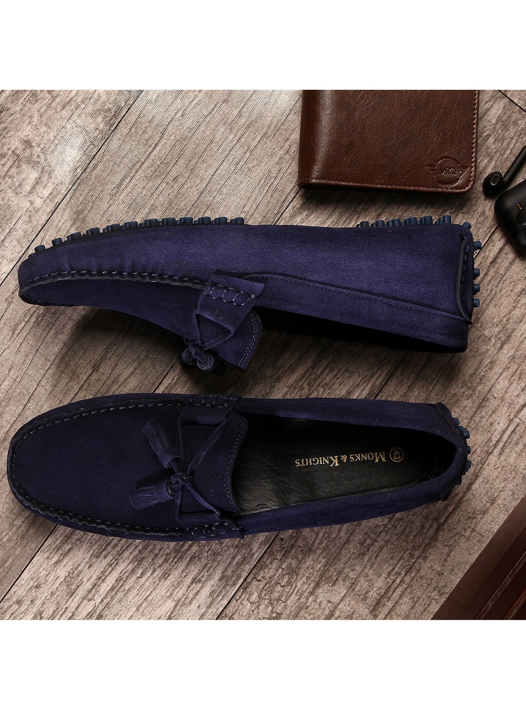 

MONKS & KNIGHTS Men Blue Suede Driving Shoes
