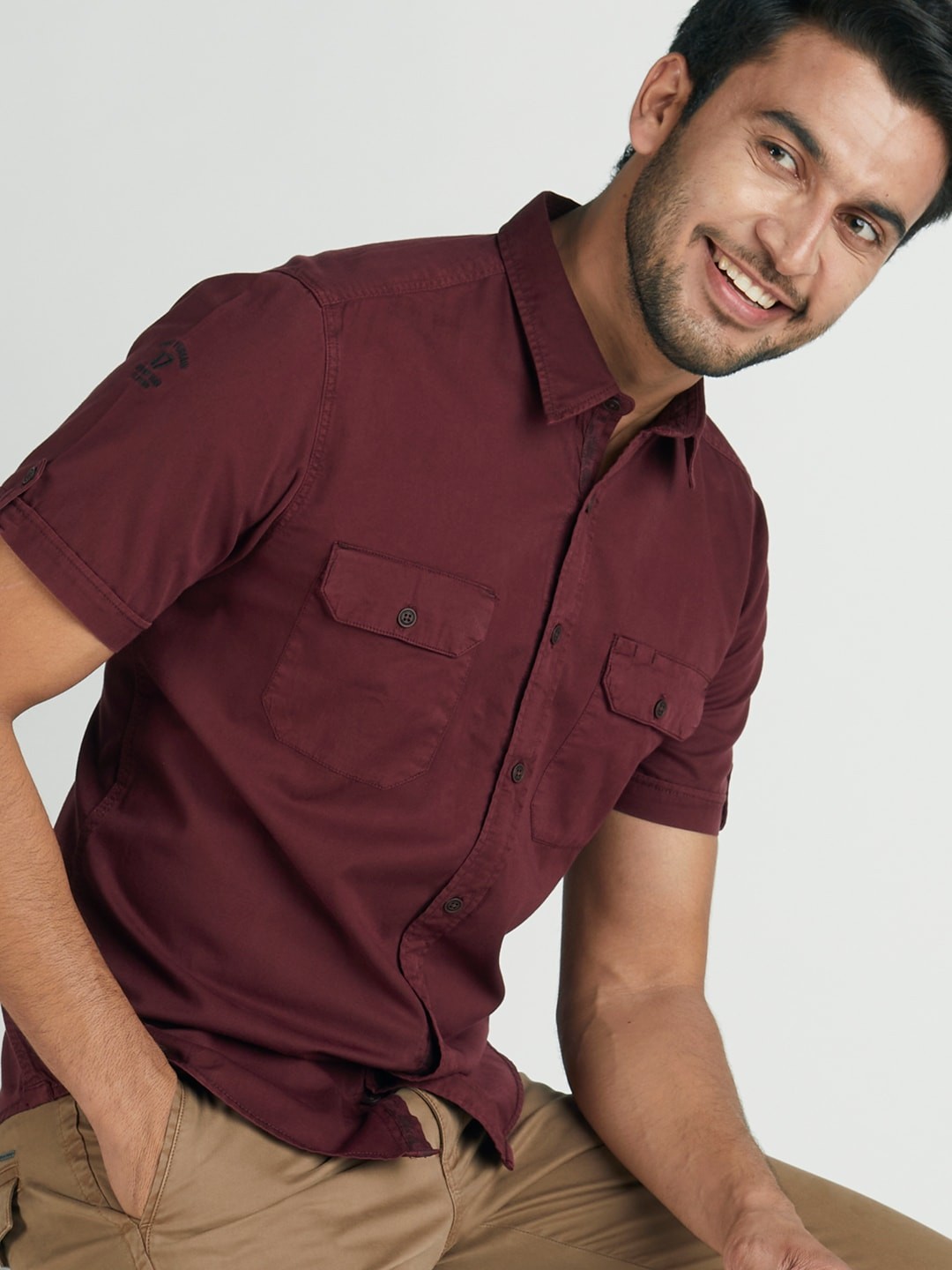 

Indian Terrain Men Burgundy Slim Fit Casual Shirt