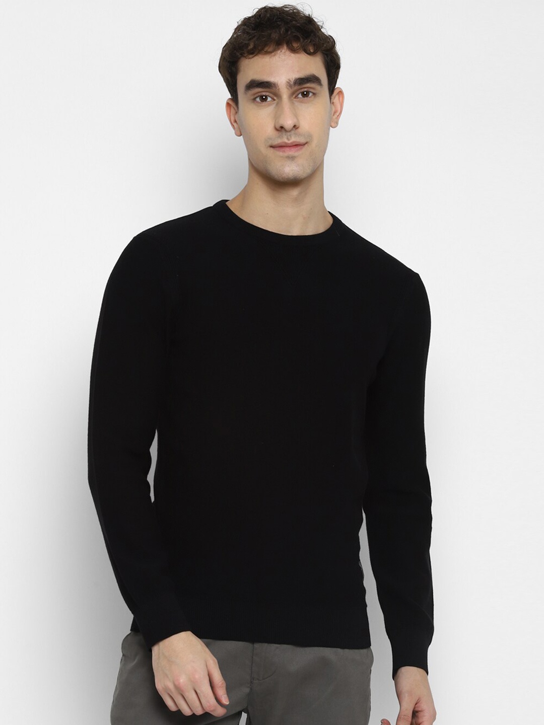 

Red Chief Men Black Cotton Pullover