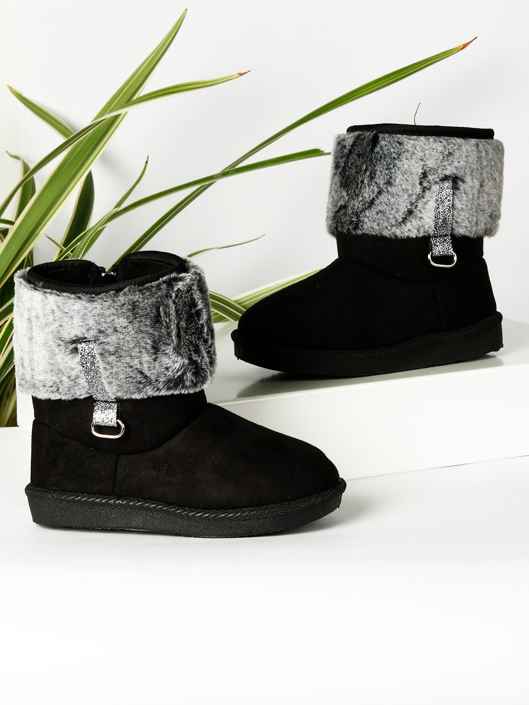 

PASSION PETALS Girls Black Loop Style Winter Colourblocked Suede Flat Boots
