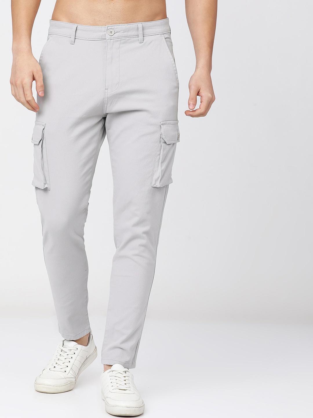 

HIGHLANDER Men Grey Slim Fit Cargos Trousers
