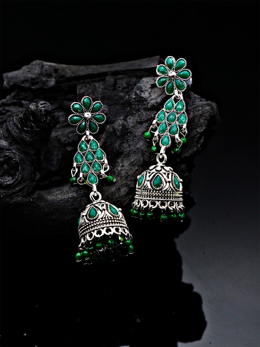 

ASMITTA JEWELLERY Silver-Plated & Green Oxidised Dome Shaped Jhumkas