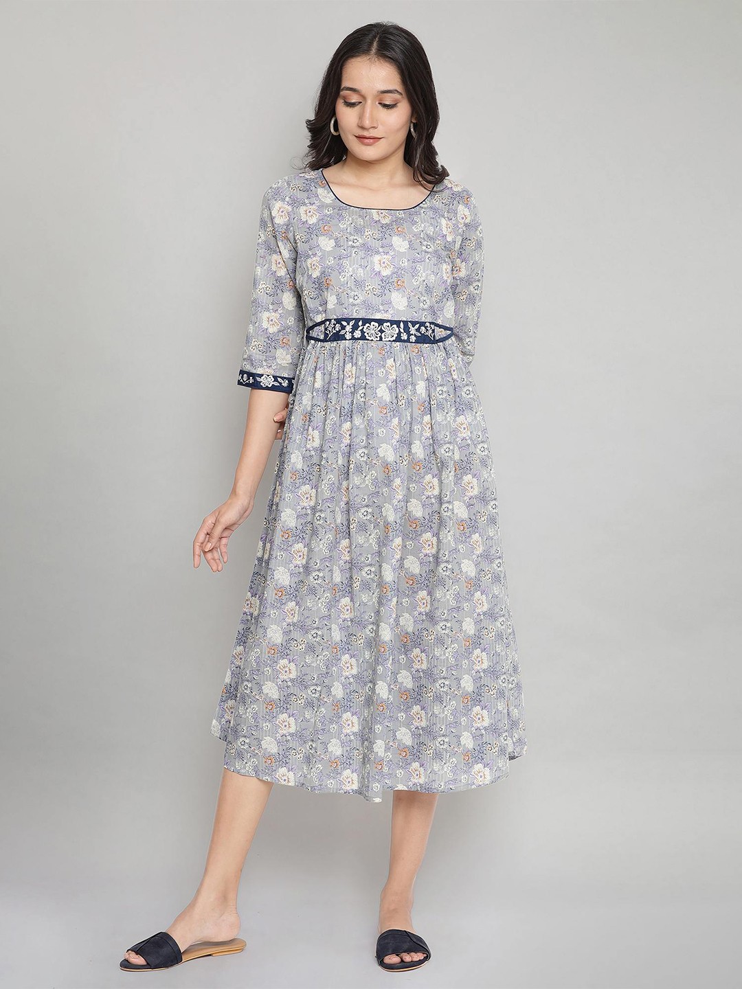 

AURELIA Grey Floral Printed Midi Pure Cotton Dress