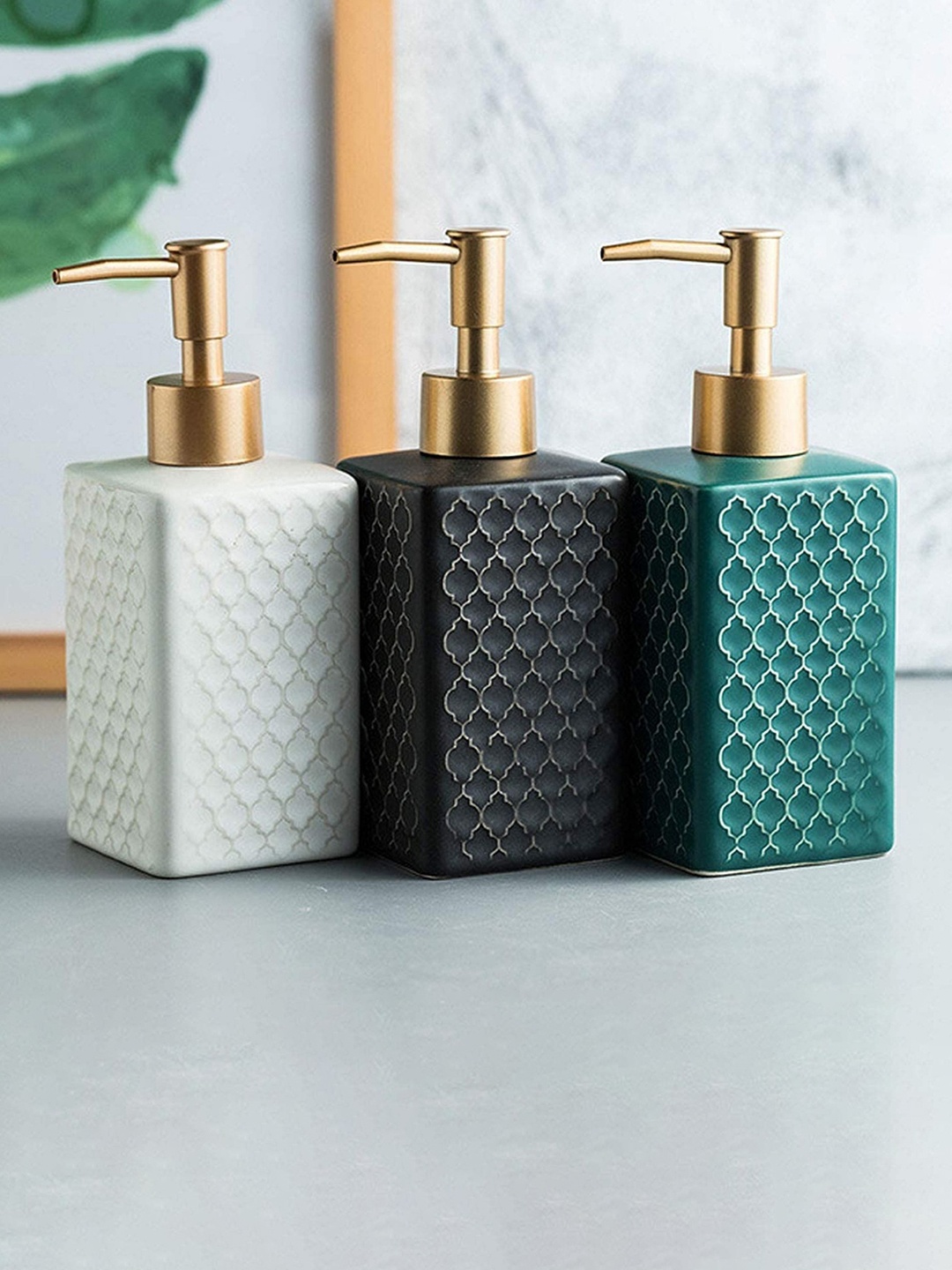 

FabSeasons Green Geometric Ceramic Soap Dispenser