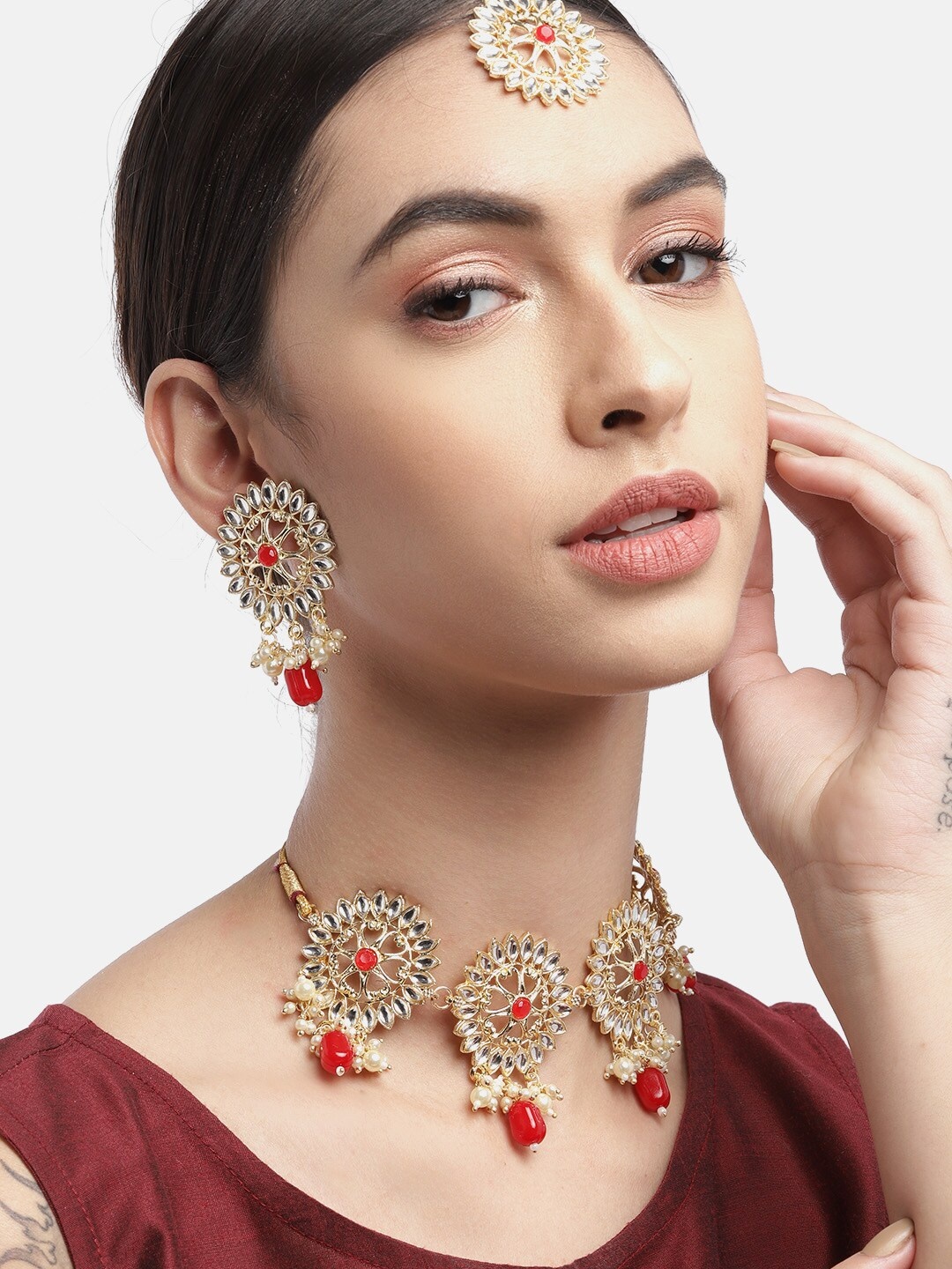 

Anouk Gold-Toned & Red Stone-Studded & Beaded Jewellery Set