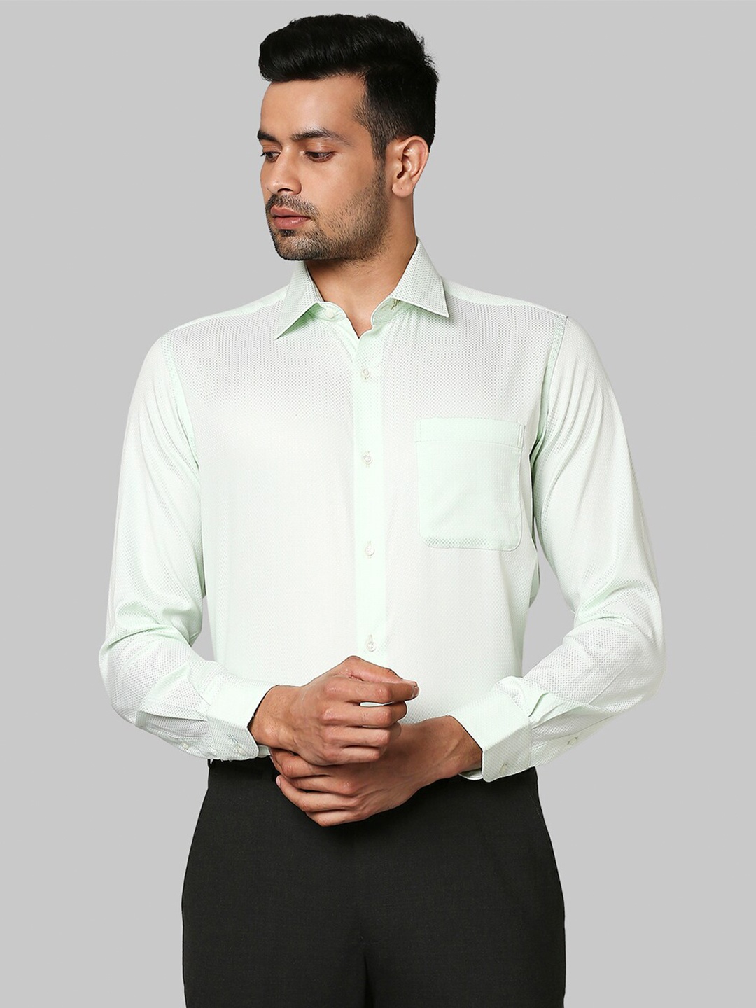 

Raymond Men Green Opaque Cotton Formal Shirt