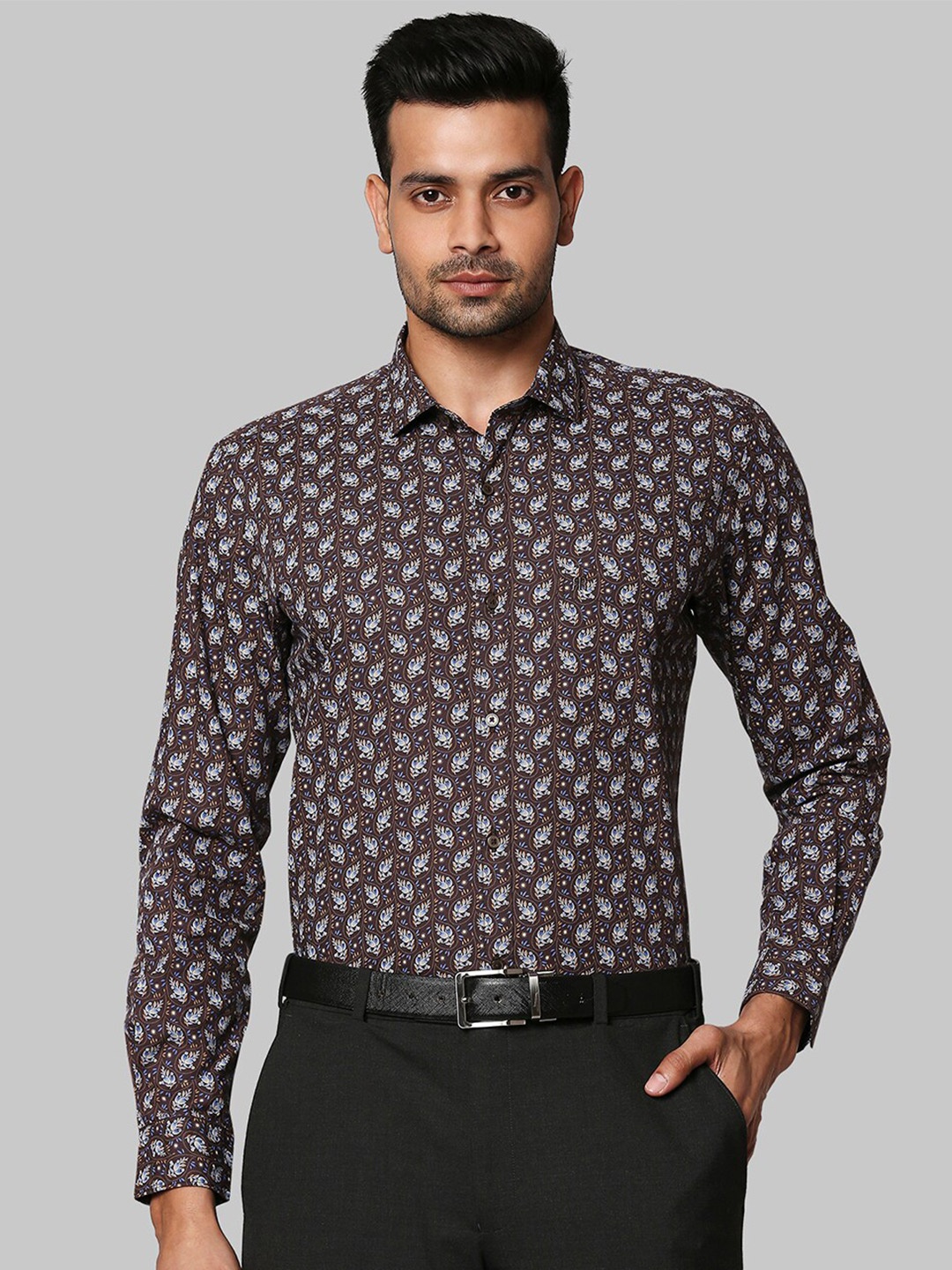 

Raymond Men Brown & Blue Opaque Printed Cotton Party Shirt