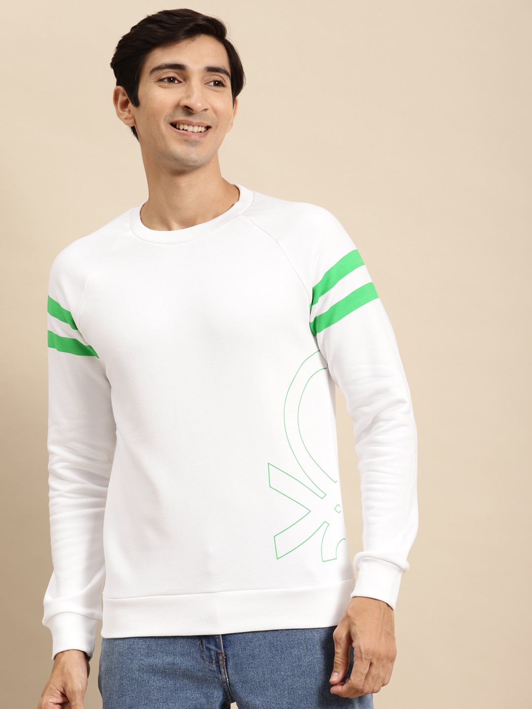 

United Colors of Benetton Men White Printed Sweatshirt