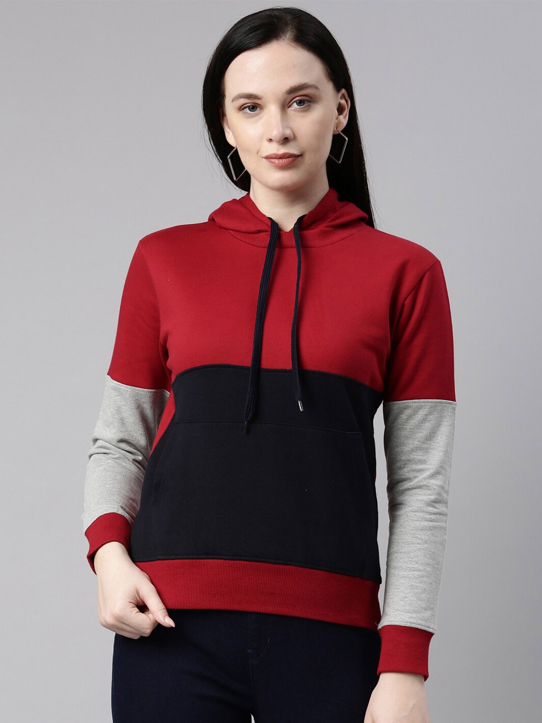 

Bailey sells Women Red & Navy Blue Colourblocked Hooded Pure Cotton Sweatshirt